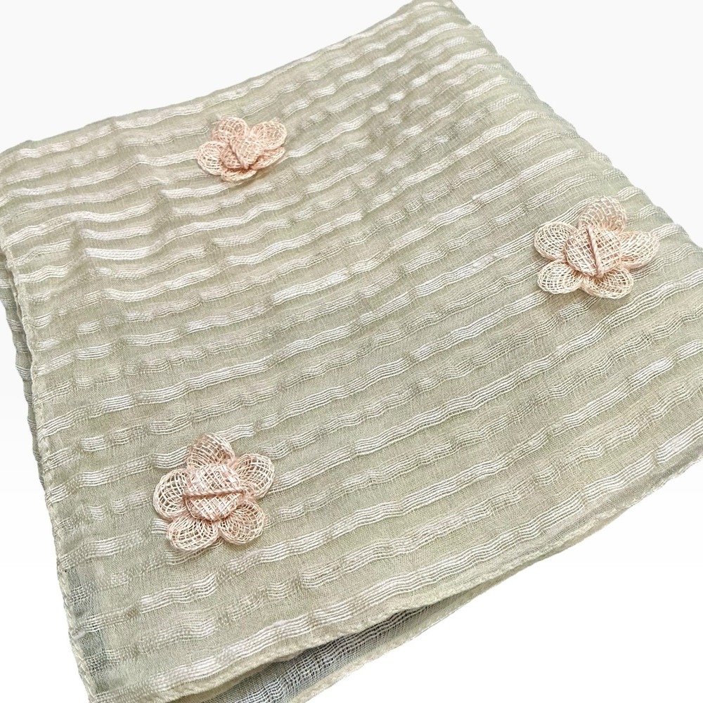 Albertazzi Italy Sheer Woven Wicker Floral Appliqué Scarf Wrap Silk / Linen